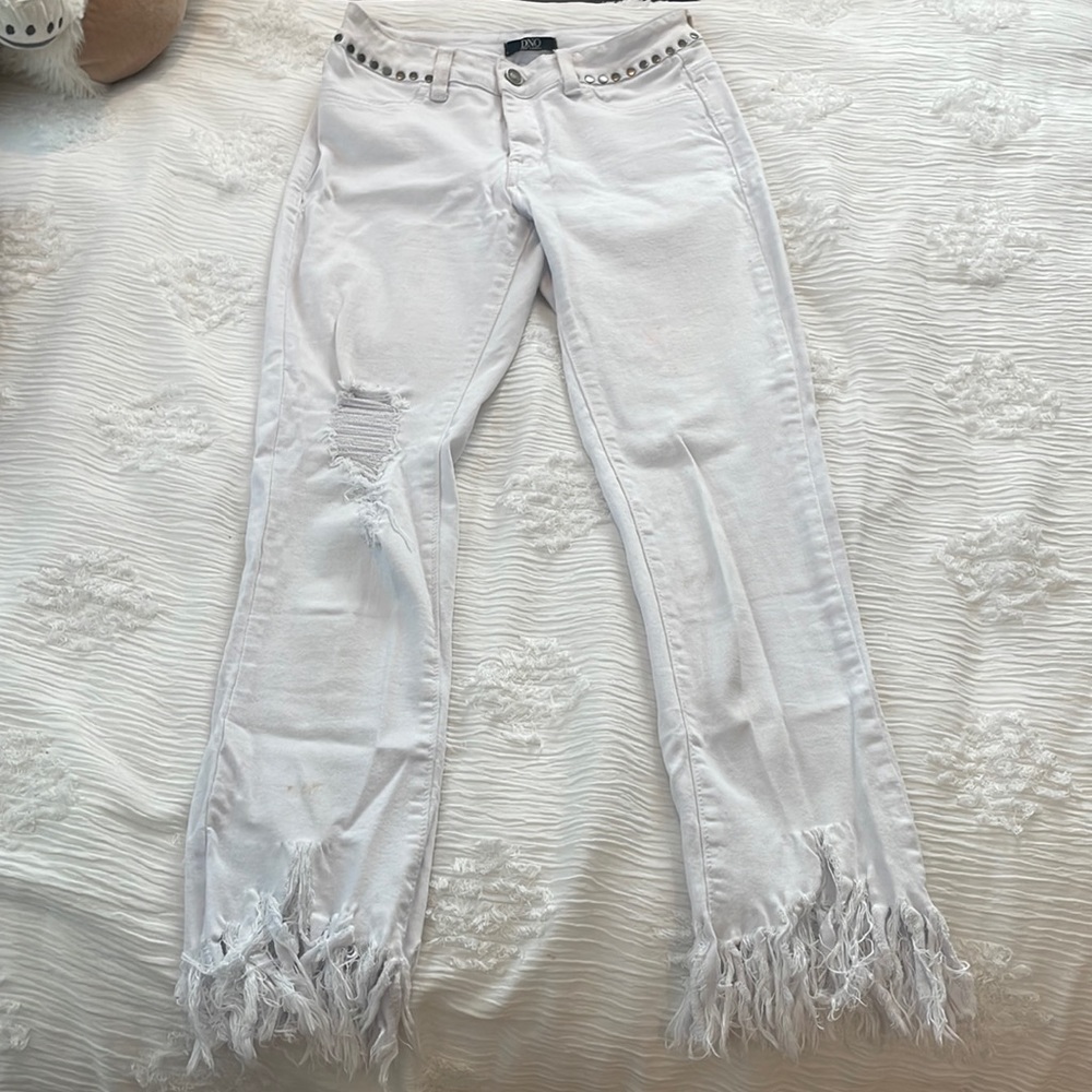 White Frayed Bottom Jeans Size Small